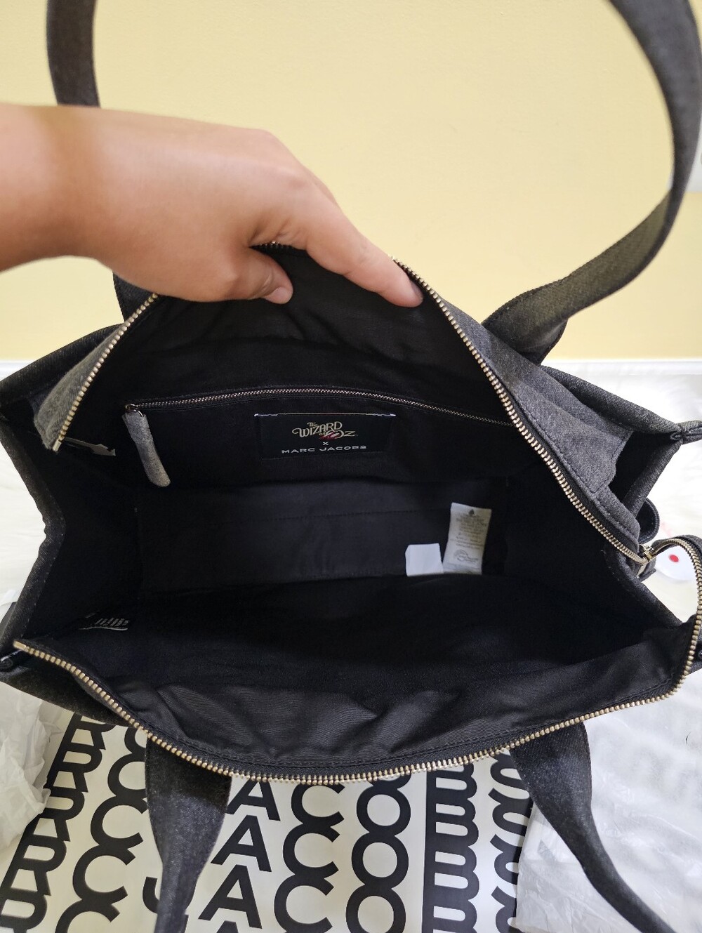 Marc Jacobs X Wizard Of Oz/The Friends Of Dorothy Denim Large Tote - Picture 14 of 17